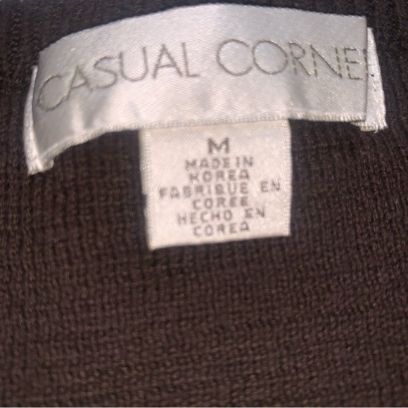 v i n t a g e :: Preppy Houndstooth Sleeveless Knit Sweater Vest Top - Picture 6 of 11